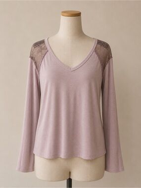 Ivanka Trump Lace-Shoulder V-Neck Top - Mauve